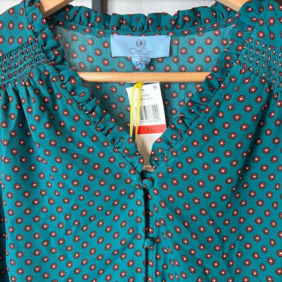 Cece | Ponderosa Pine Green Ruffle Blouse | NWT Polka Dot | XS - Picture 2 of 8